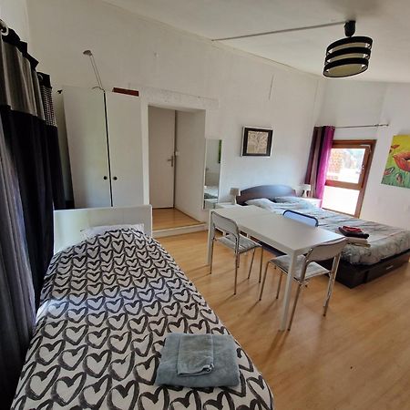 Studio, Chambres, Appartement, Gite Vendegies-sur-Ecaillon 外观 照片